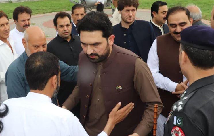 کبل دھماکے کے بعد وزیراعلیٰ خیبرپختونخوا محمد سہیل آفریدی ہنگامی دورے پر سوات پہنچ گئے