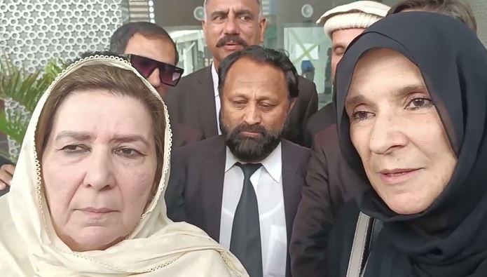 علیمہ خان کے بعد عمران خان کی دو مزید بہنیں بھی جیل منتقل، 30 روزہ نظر بندی کے احکامات
