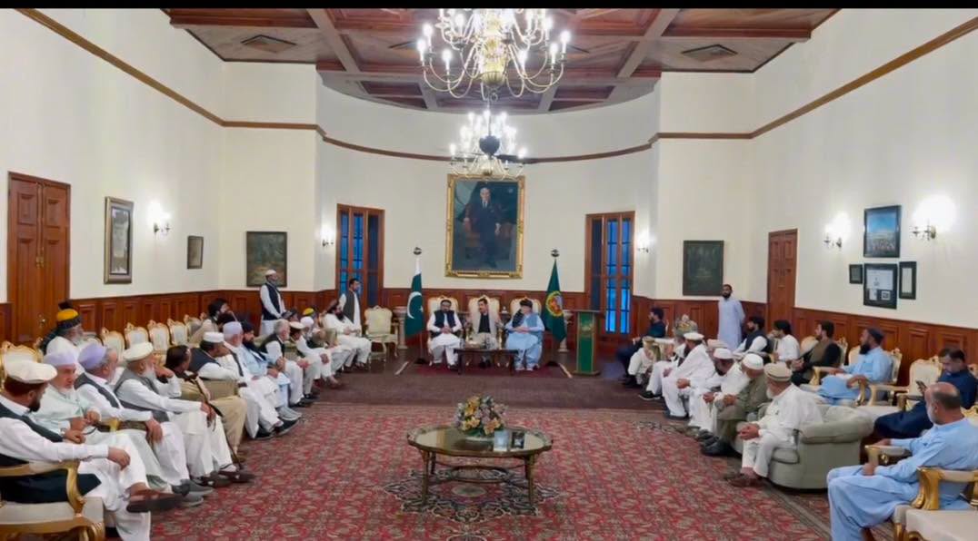 خیبرپختونخوا میں سیاسی کشیدگی کم کرنے کے لیے قبائلی جرگہ متحرک