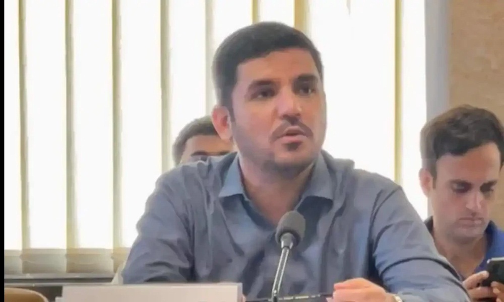 اسلام آباد سے ایک اور ایم این اے عادل بازئی گرفتار، زیر حراست رہنماؤں کی تعداد 6 ہو گئی