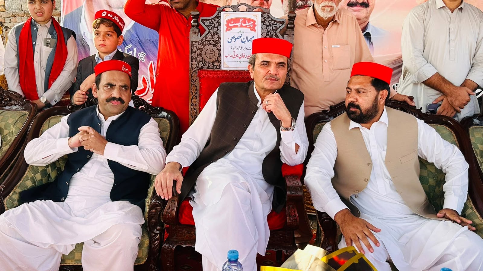 سیاسی اختلافات اور ڈیڈلاک کا خاتمہ صرف مذاکرات سے ہی ممکن ہے۔حیدر خان ہوتی