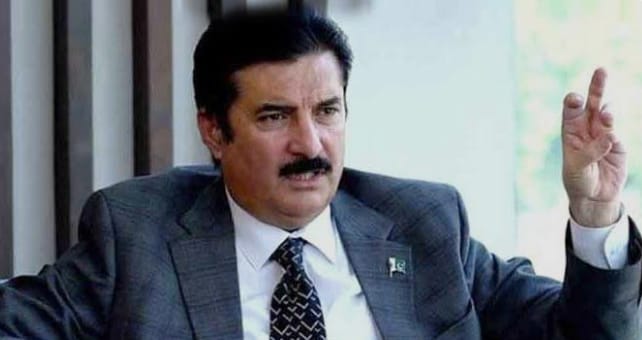 تجاوزات کے خلاف کارروائیاں: آ بیل مجھے مار!